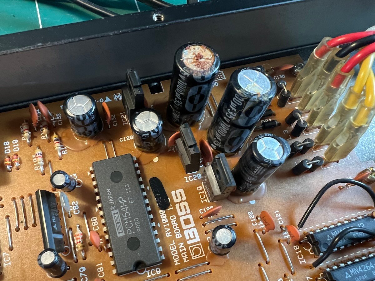 Bad capacitors