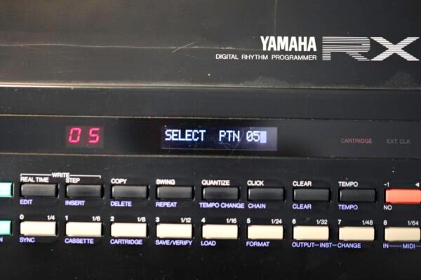 Yamaha RX11 RX15 display black