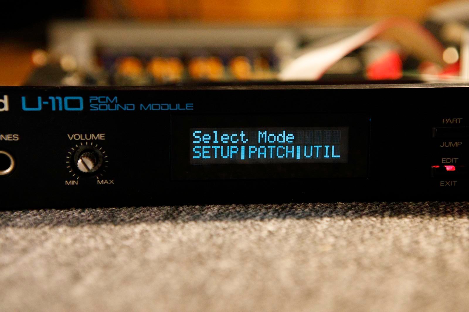 Roland U-110 display – Image 6