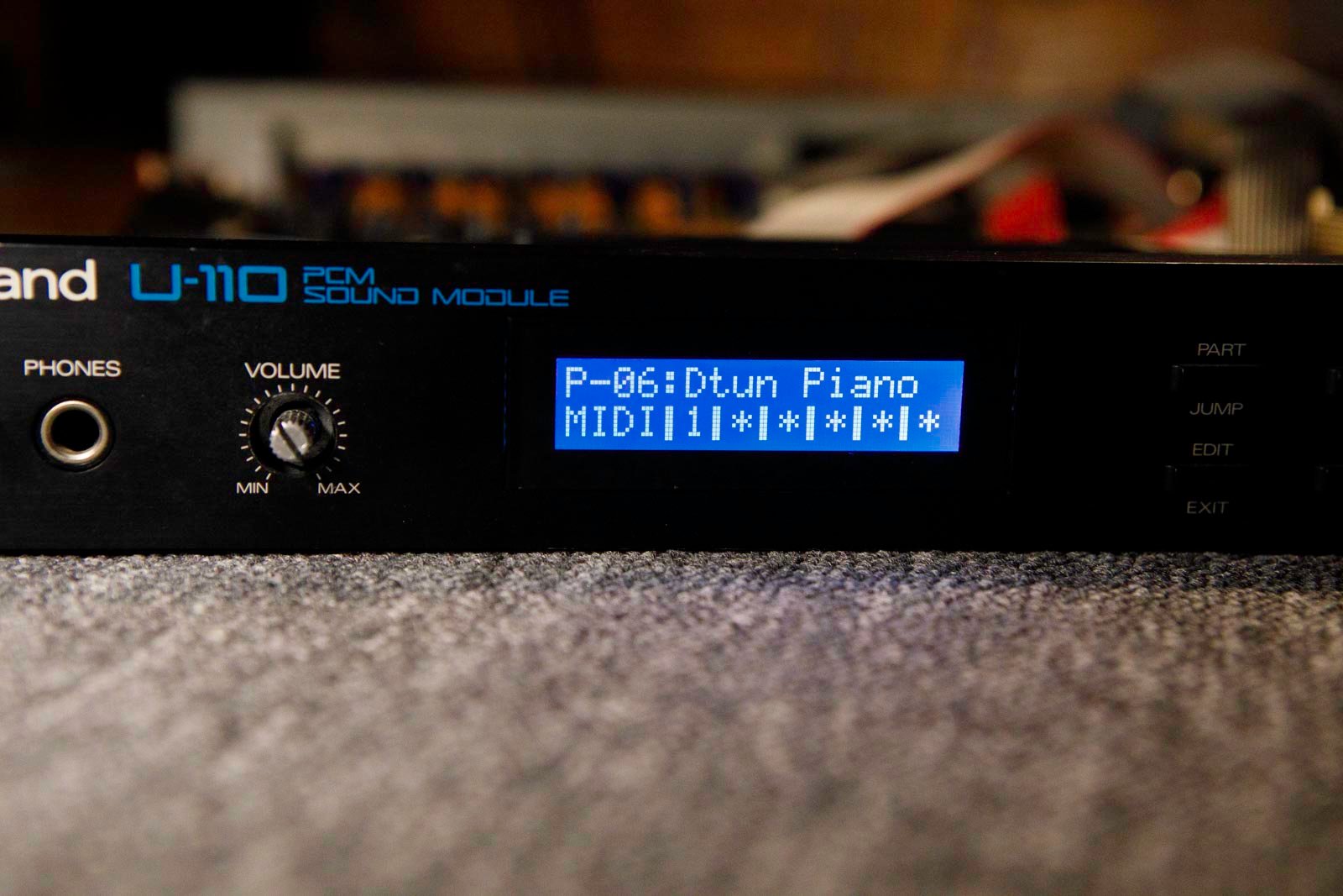 Roland U-110 display – Image 10