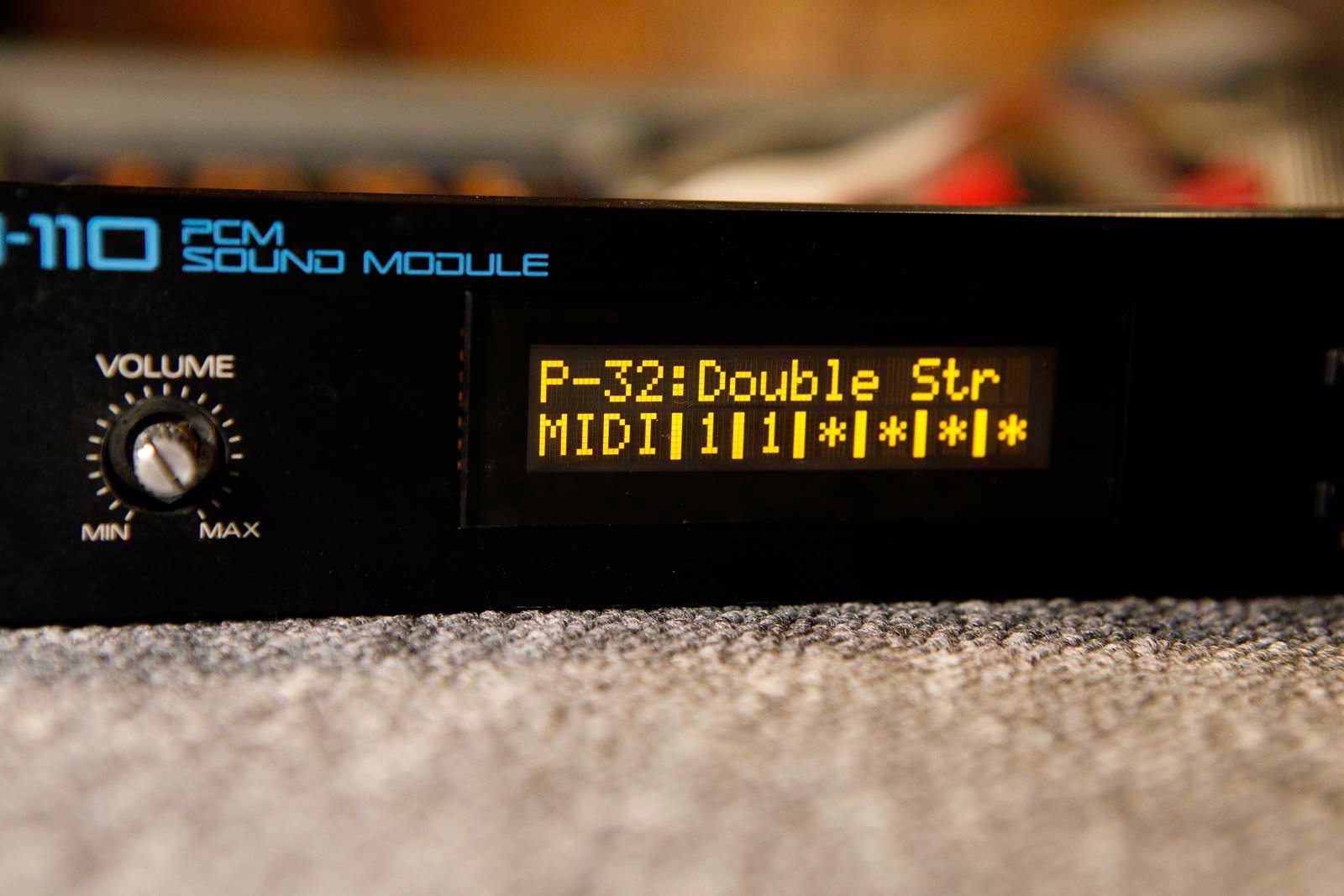 Roland U-110 display – Image 13