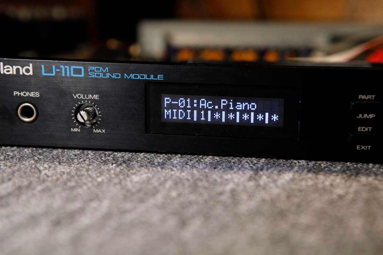 Roland U-110 display – Image 15