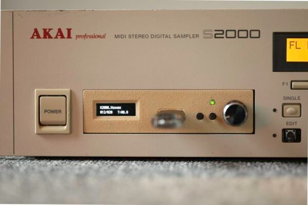 USB floppy drive for Akai S2000