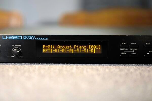 Roland U-220 display replacement synthwinds orange on black