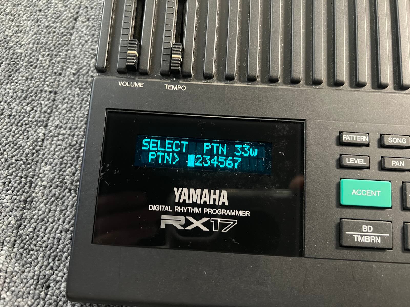 Yamaha RX17 display ice blue